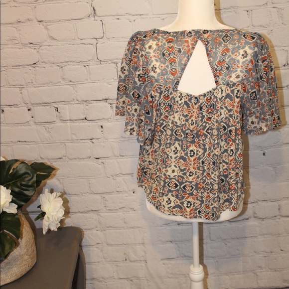 Lucky Brand Blue Paisley Boho Butterfly Sleeve Top - Picture 2 of 5